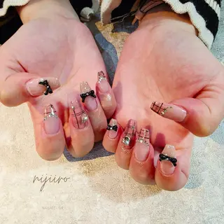 ネイル nailatelier nijiiro.所属・nijiiro🌈 サトウのネイルデザイン