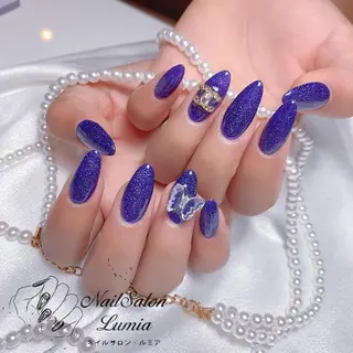 ネイル ネイルサロン ルミア Lumia 店長のネイルデザイン