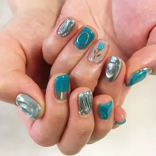 ネイル SHINE NAILのネイルデザイン