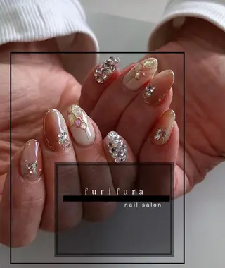 ネイル ｆｕｒｉｆｕｒａ所属・f u r i f u r aのマツエク・マツパデザイン