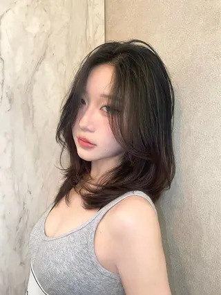 ミディアム カラー RIN🩶レイヤー /ハッシュカットのヘアスタイル