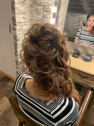 ロング ヘアアレンジ hair make  Lucciのヘアスタイル