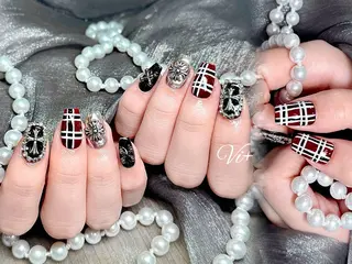 ネイル ✨Nailsalon Vi+✨のネイルデザイン