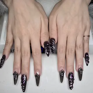 ネイル オオコウチ シオリのネイルデザイン