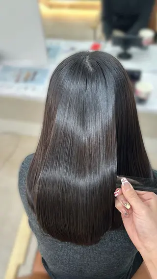 ミディアム Angelica manaのヘアスタイル