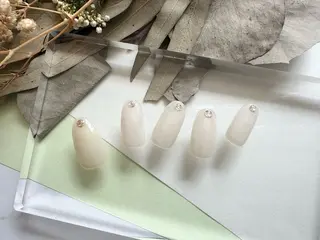 ネイル ルミエナ銀座 リトリートのネイルデザイン