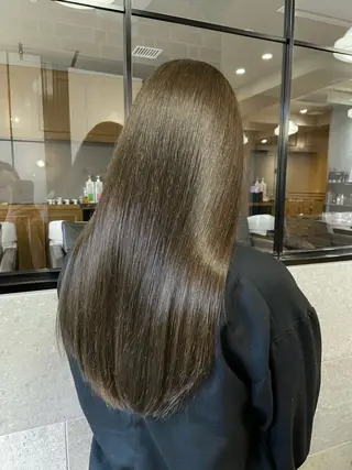 ロング 透明感カラー｜ める🎀のヘアスタイル