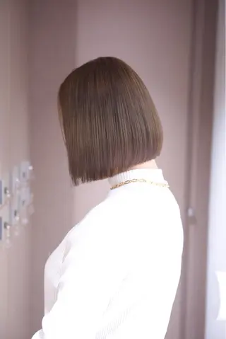 ショート カラー eito エイトのヘアスタイル