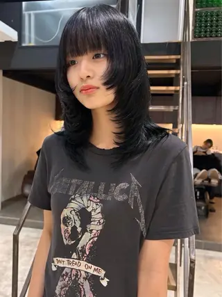 ミディアム 名古屋/落ちる黒 黒染め落としのヘアスタイル