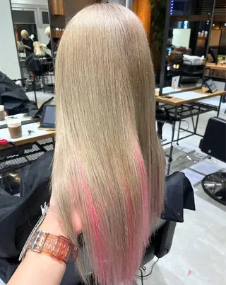 ロング カラー RIO🩶NEXT/ エクステ/ハイトーンのヘアスタイル