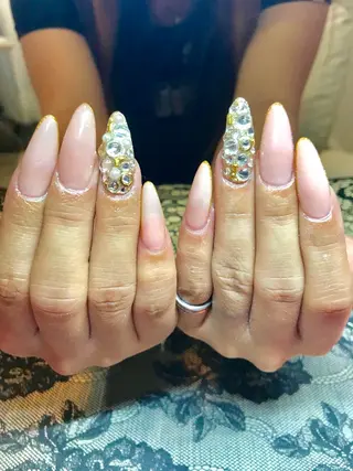 ネイル Grazie AMOREのネイルデザイン