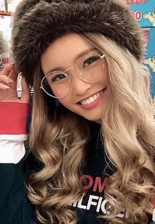 ロング カラー パーマ ヘアアレンジ Device ディバイスのヘアスタイル