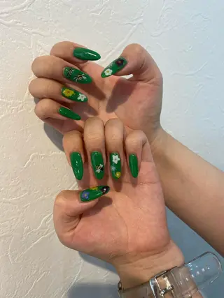 ネイル izmon所属・🦋izmon nailstudioのネイルデザイン