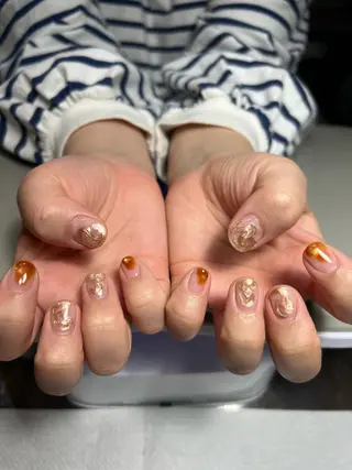 ネイル ルマート池袋東口店所属・杉山 葉月のネイルデザイン