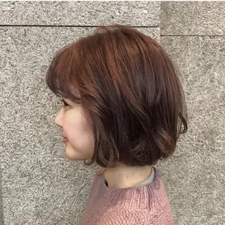 ショート カラー カトウ ユウカのヘアスタイル