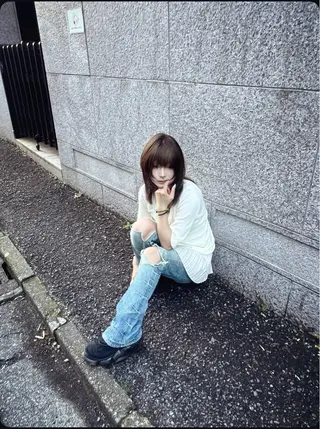 ミディアム AIRA/ブリーチ ‪/透明感カラーのヘアスタイル