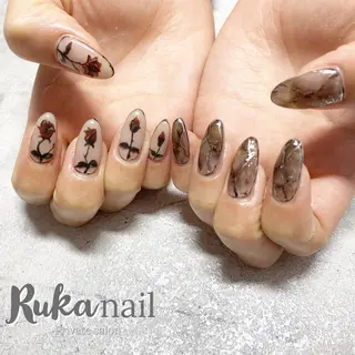 ネイル 丸川 遥のネイルデザイン