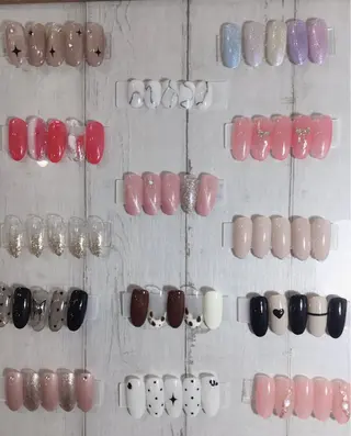 ネイル 🌼リオナ ♥️のネイルデザイン