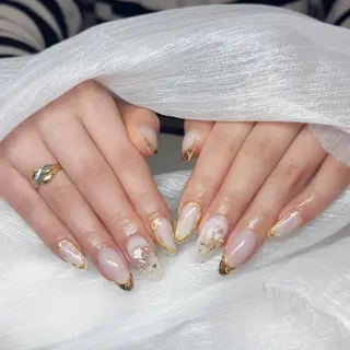 ネイル MQueen ネイルサロンのネイルデザイン