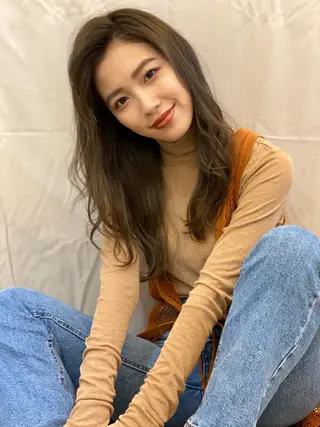 ロング 顔周りデザイン/ ママ美容師/濱ほのかのヘアスタイル