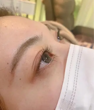 マツエク・マツパ メンズ特化 【かな】のヘアスタイル