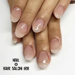 ネイル Hair salon Irie所属・與儀 知佳のネイルデザイン