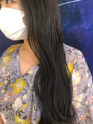 ロング カラー 🫧tomoka 透明感カラー🫧のヘアスタイル