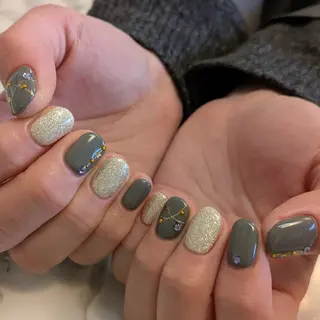 ネイル ジェヌインネイル 河内のネイルデザイン