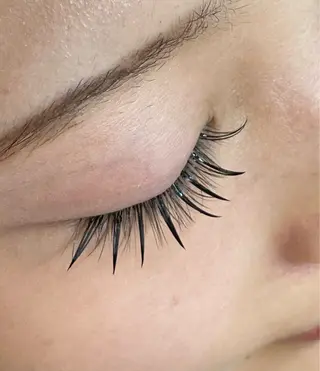 マツエク・マツパ LeLe/中崎町/ LED/眉毛のマツエク・マツパデザイン