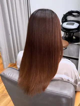 セミロング カラー Atre.所属・武庫之荘/髪質改善 おみのヘアスタイル