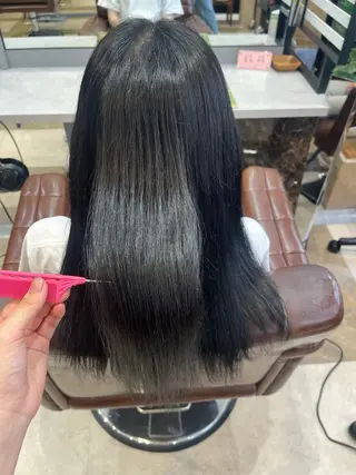 ロング カラー 鳥見 若菜のヘアスタイル