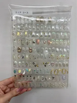 ネイル KUWAHARA Hのネイルデザイン