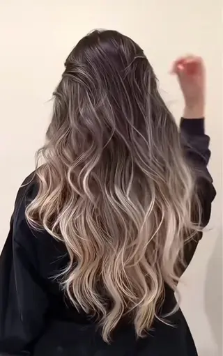 カラー 今宫 ななのヘアスタイル