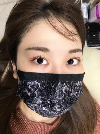 ネイル マツエク・マツパ アイブロウ Nail&eye Belire 新宿のネイルデザイン