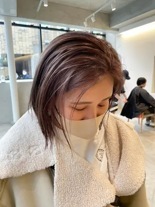 ショート カラー ヘアアレンジ ミニボブ/ブリーチ 🌈MISATOのヘアスタイル