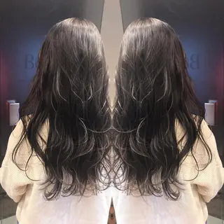 ロング カラー 大久保 隆蔵のヘアスタイル