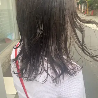 セミロング カラー ヘアアレンジ サナ🌱 切りっぱなしボブのヘアスタイル