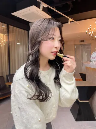 ロング カラー 🫧ミルクティーベー ジュ🫧門脇ゆう🎀のヘアスタイル