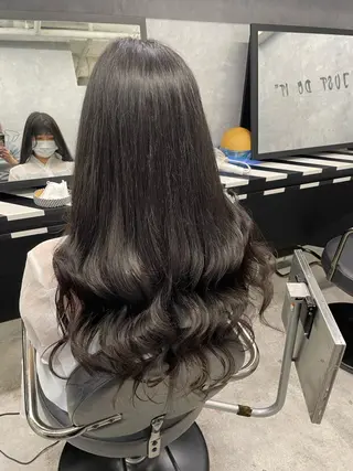 ショート Cielro【 シェイロ 】所属・Cielro/ダブル カラー/西田咲希のヘアスタイル