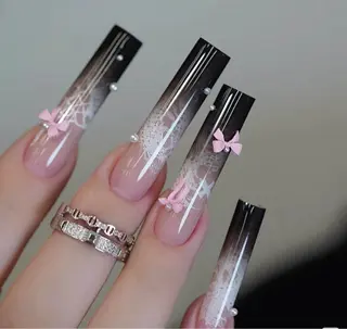 ネイル 小島 阿佑美のネイルデザイン