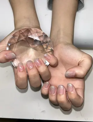 ネイル プライベートサロン ヴェール所属・上田 ゆいのネイルデザイン