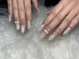 ネイル lucky nail 歌舞伎町のネイルデザイン