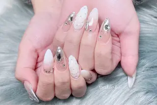 ネイル tres SAKIのネイルデザイン