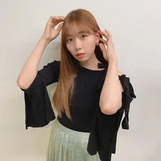 セミロング カラー くすみミルクティー／ ブラウン🪡TOWAのヘアスタイル