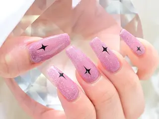 ネイル ❤️💛REBEST 京橋　nailのネイルデザイン