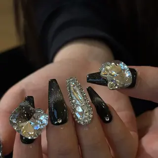 ネイル Esthetic Salon manish所属・Nailist Rinaのネイルデザイン