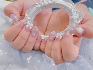 ネイル ネイルサロンエクラ 🫧Shizukaのネイルデザイン