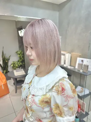 ショート カラー ハイトーンカラー が絶対可愛い✨泰聖✨のヘアスタイル