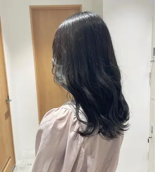 セミロング カラー bloom所属・bloom yumaのヘアスタイル