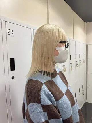 セミロング カラー ブリーチカラー/ベー ジュ/Hono🦖のヘアスタイル